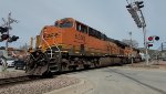 BNSF ES44C4 6503 and BNSF ET44C4 3818